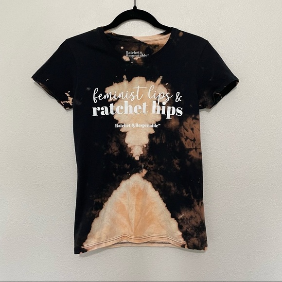 Ratchet & respectable custom bleach dye graphic tee feminist lips & ratchet hips - Picture 1 of 3